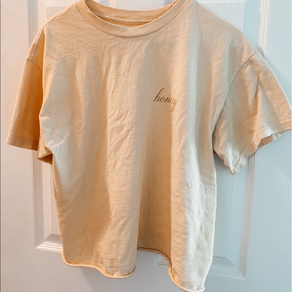 Brandy Melville Honey tee